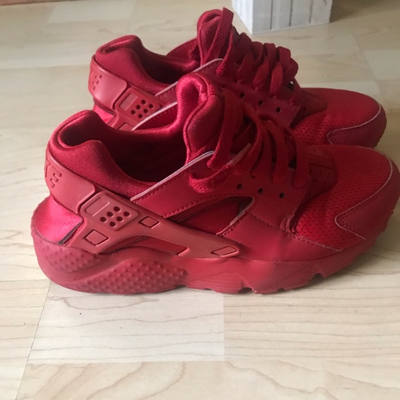 Red Nike Huaraches size 4.5Y